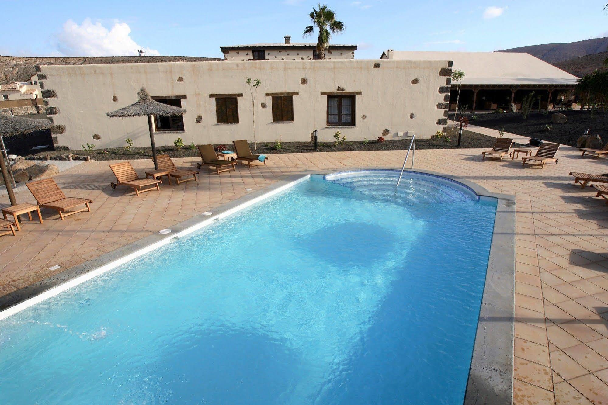 Villas Oasis Casa Vieja La Oliva Dış mekan fotoğraf