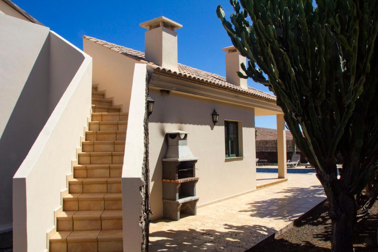 Villas Oasis Casa Vieja La Oliva Dış mekan fotoğraf